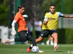 山东舰驶入维多利亚港的震撼-九博体育